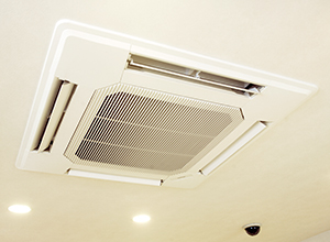 エアコンクリーニング　天井埋込タイプ　«簡易洗浄»